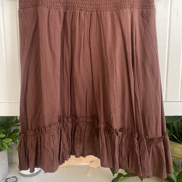 Mini Dress / Brown with Bead detail - Picture 5 of 10